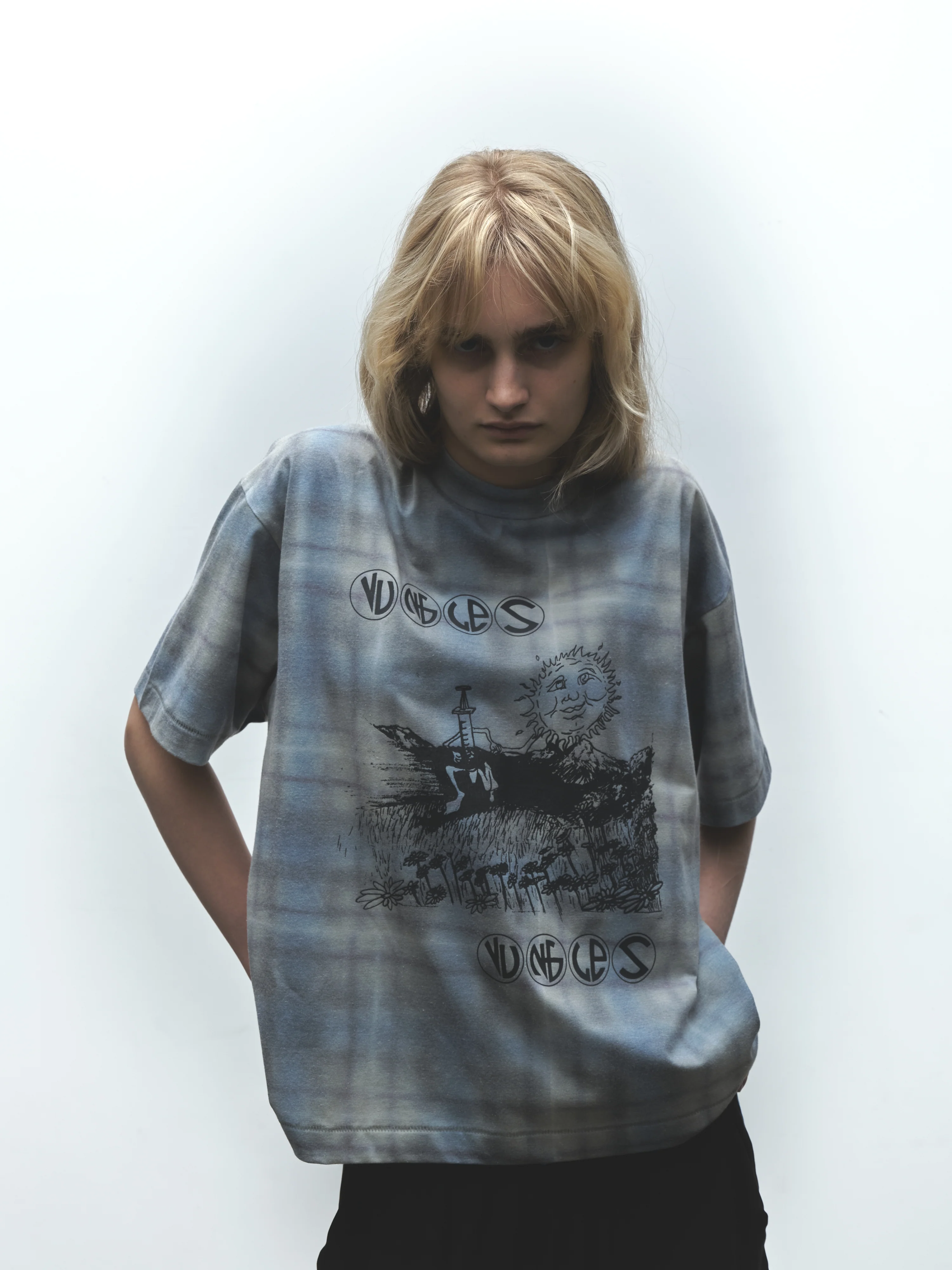 FIELD OF DAISIES PLAID TEE - Image 2