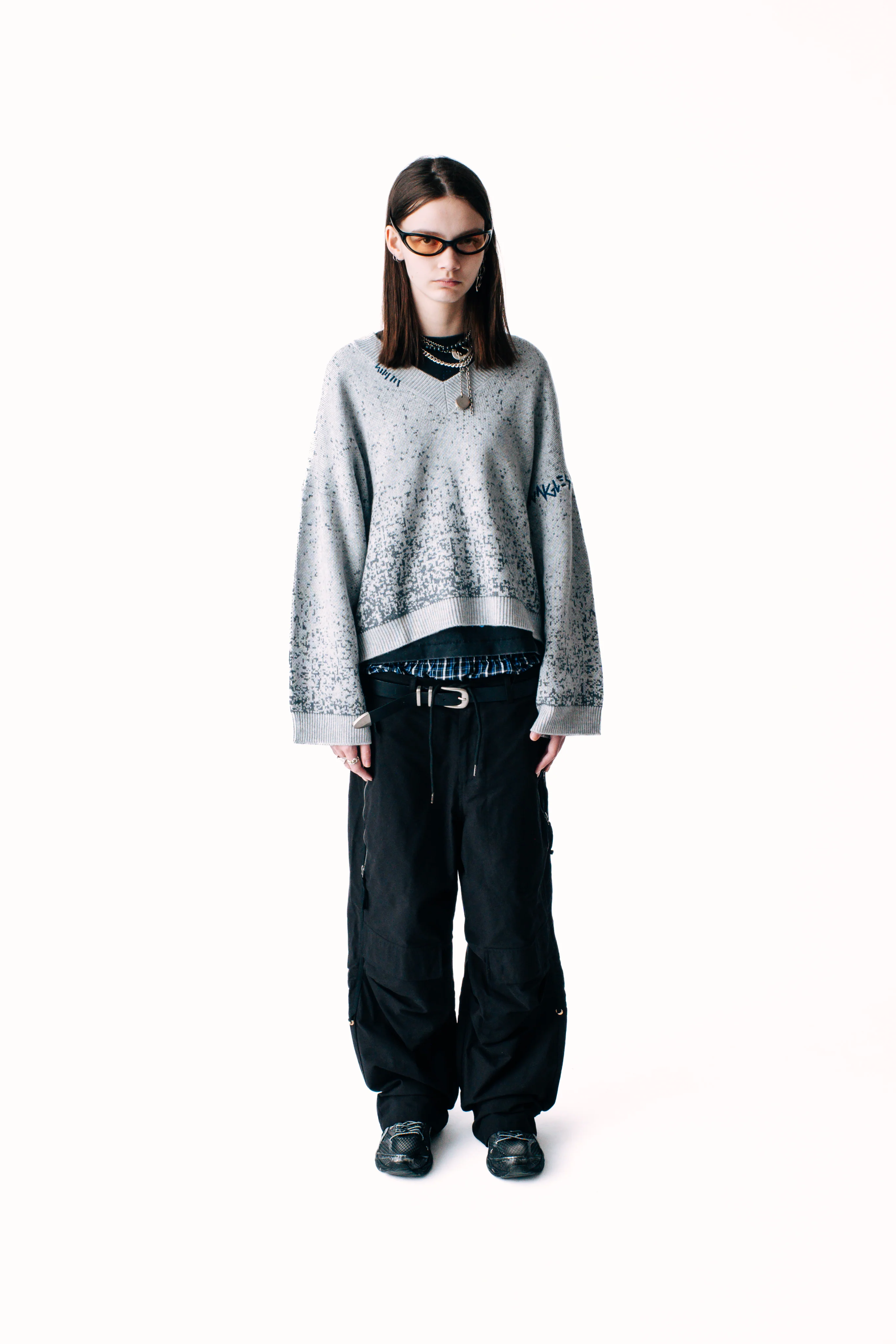SPECKLE V-NECK SWEATER GREY - Image 5