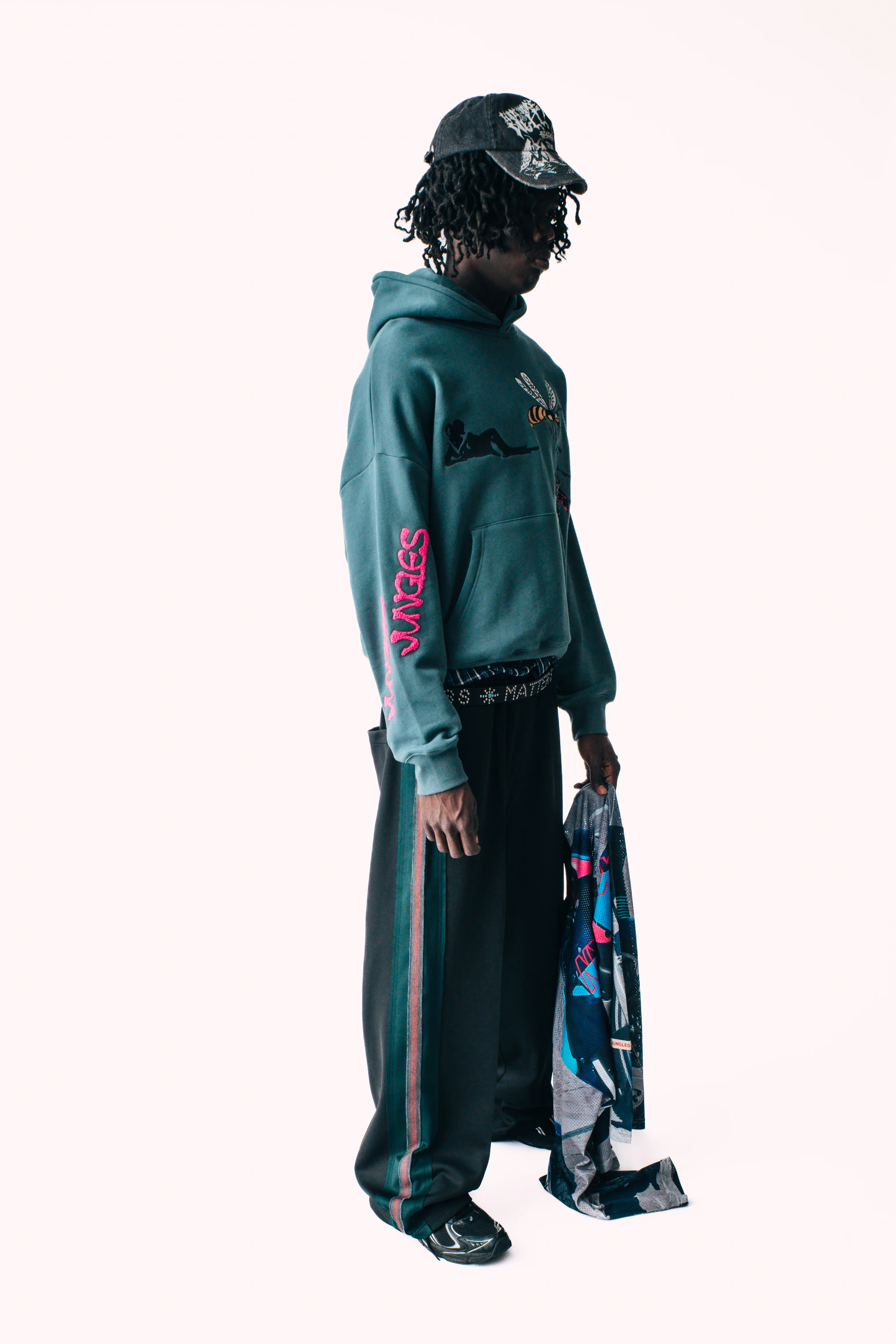 POLLINATE HOODIE - Image 5