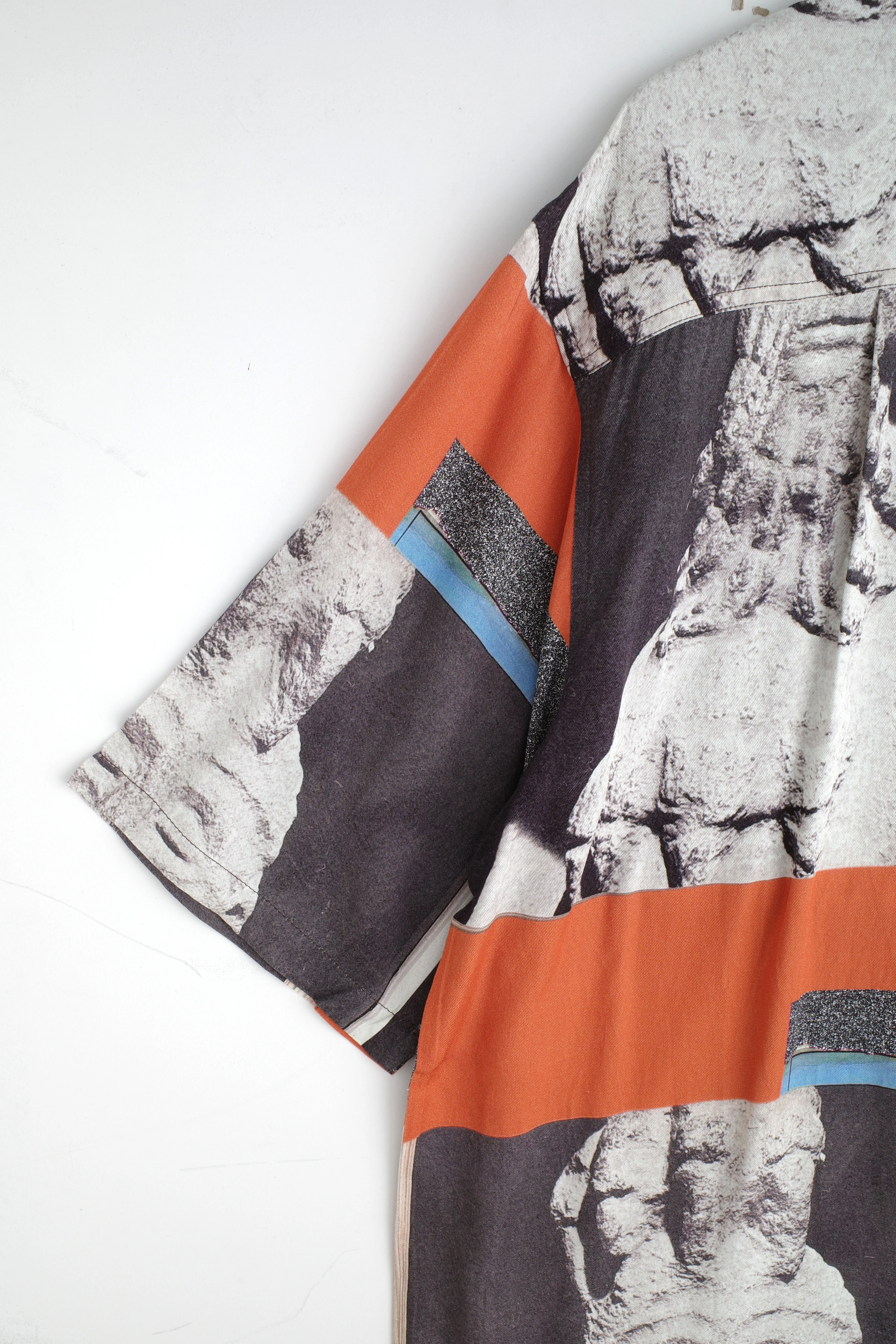 Prehistoric Button Up - Image 4
