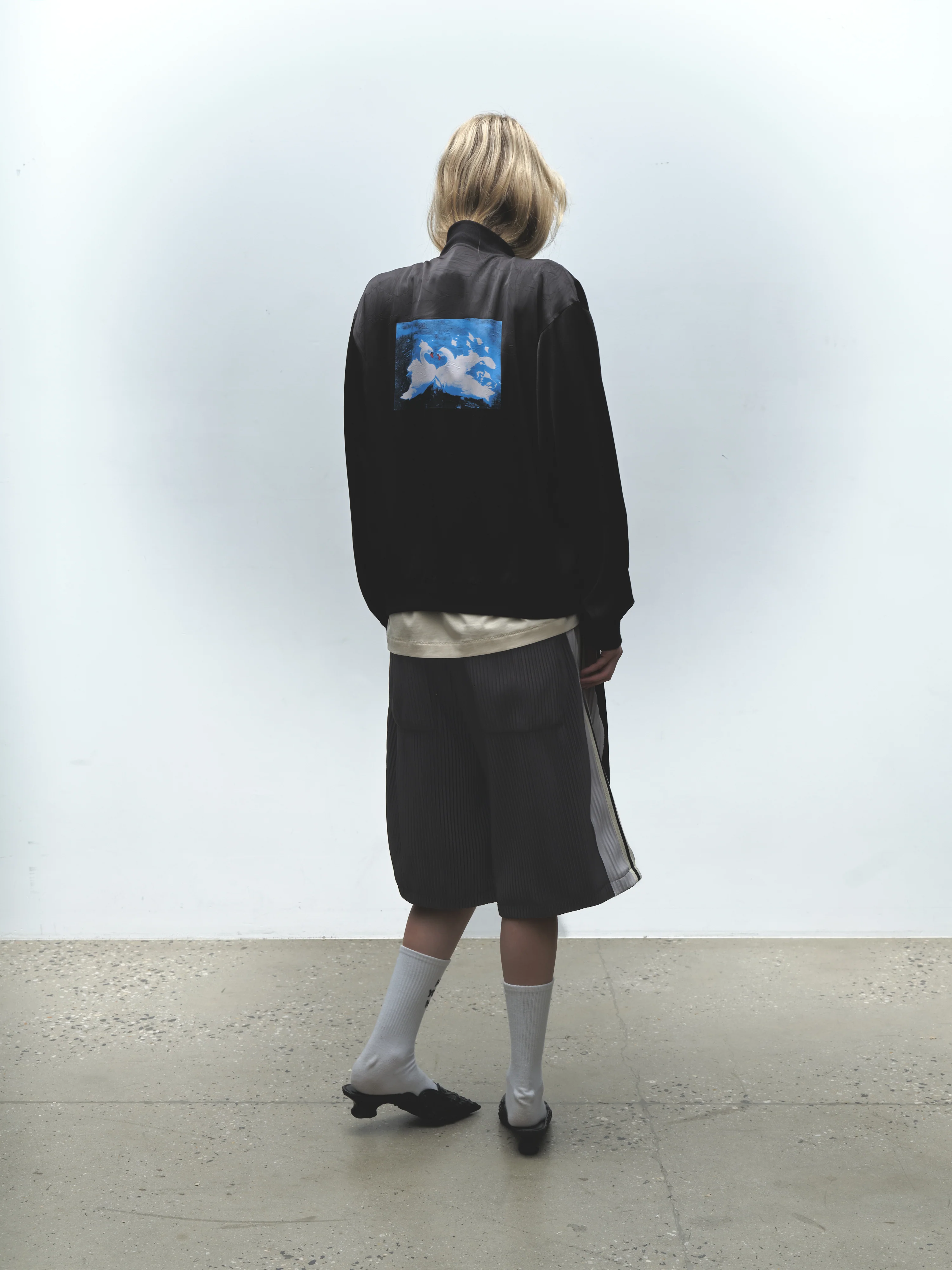 SWANS SATIN JACKET - Image 4