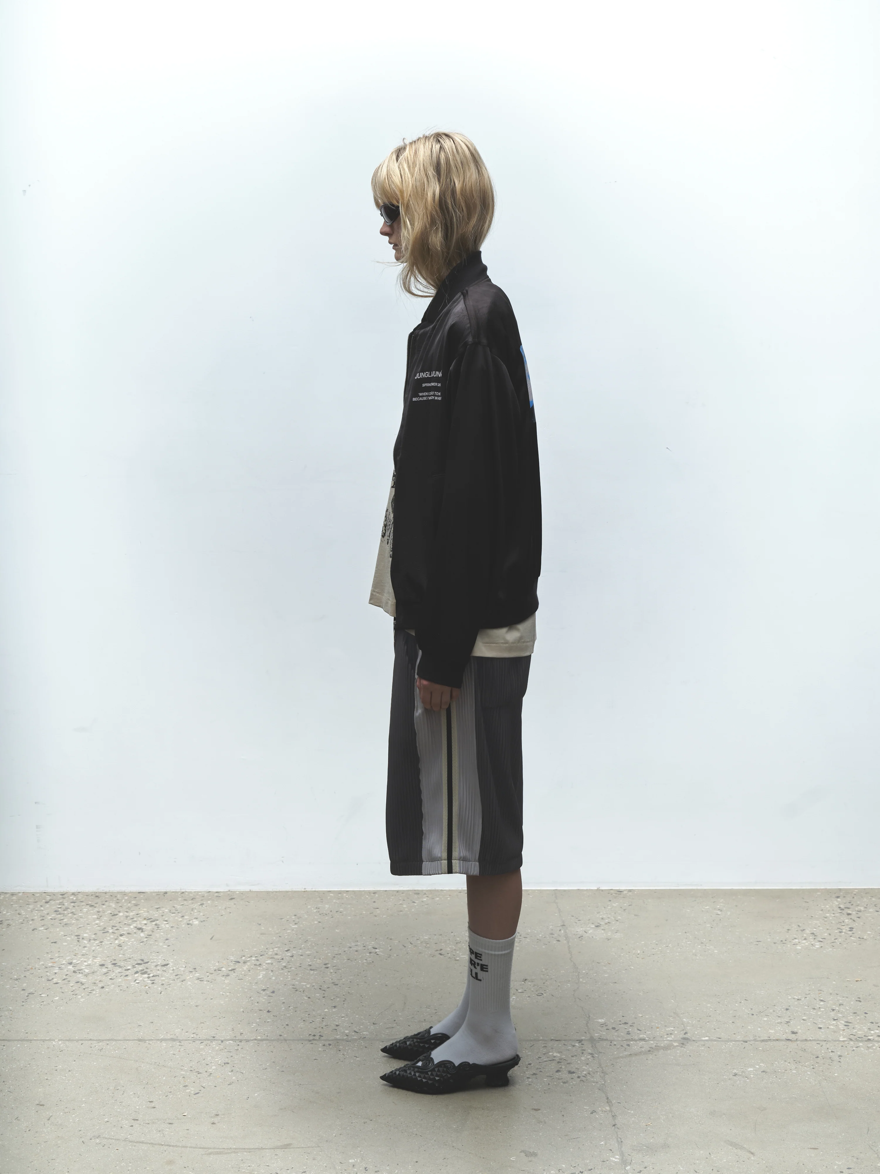 SWANS SATIN JACKET - Image 9