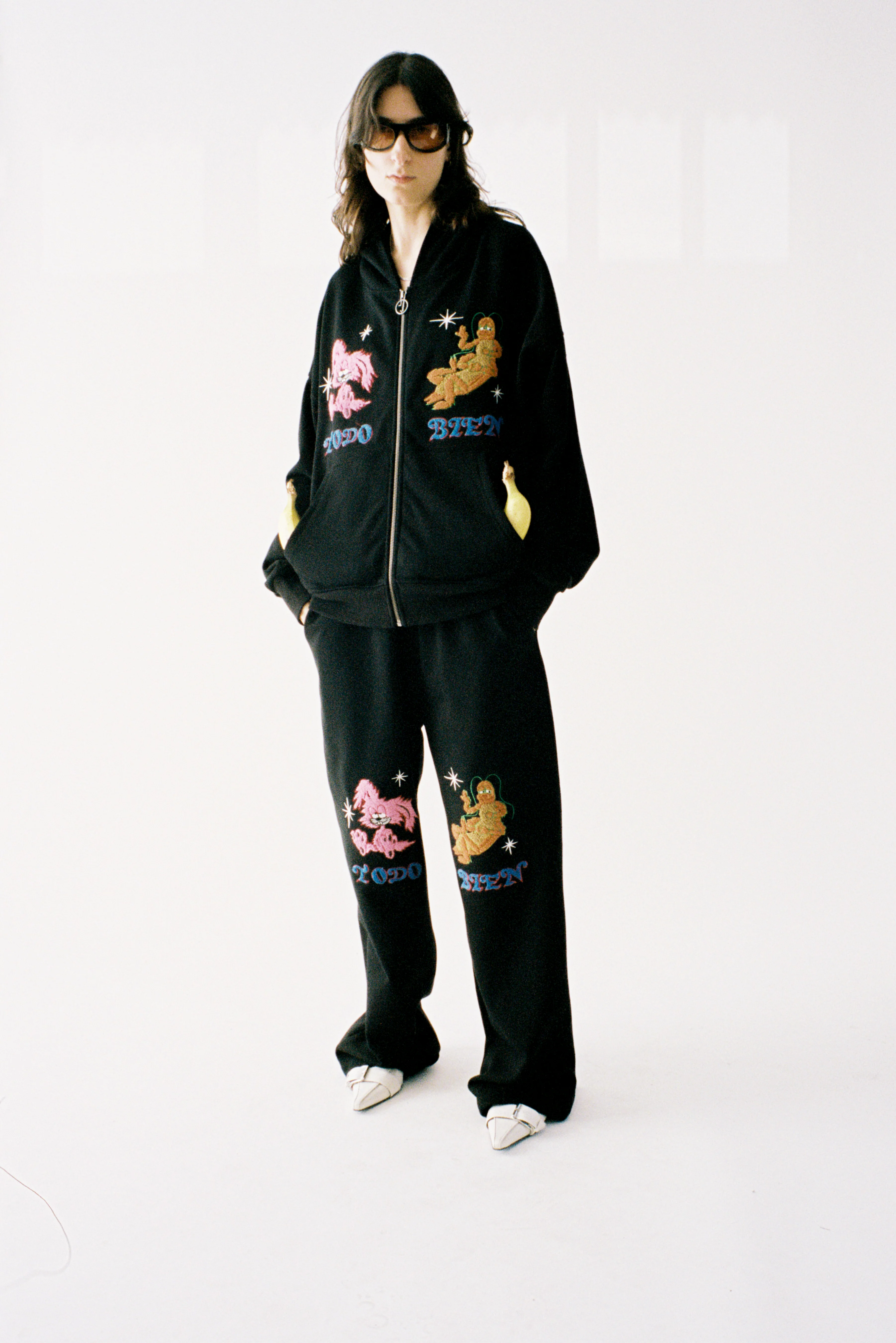 Todo Bien Zip Hoodie - Image 2
