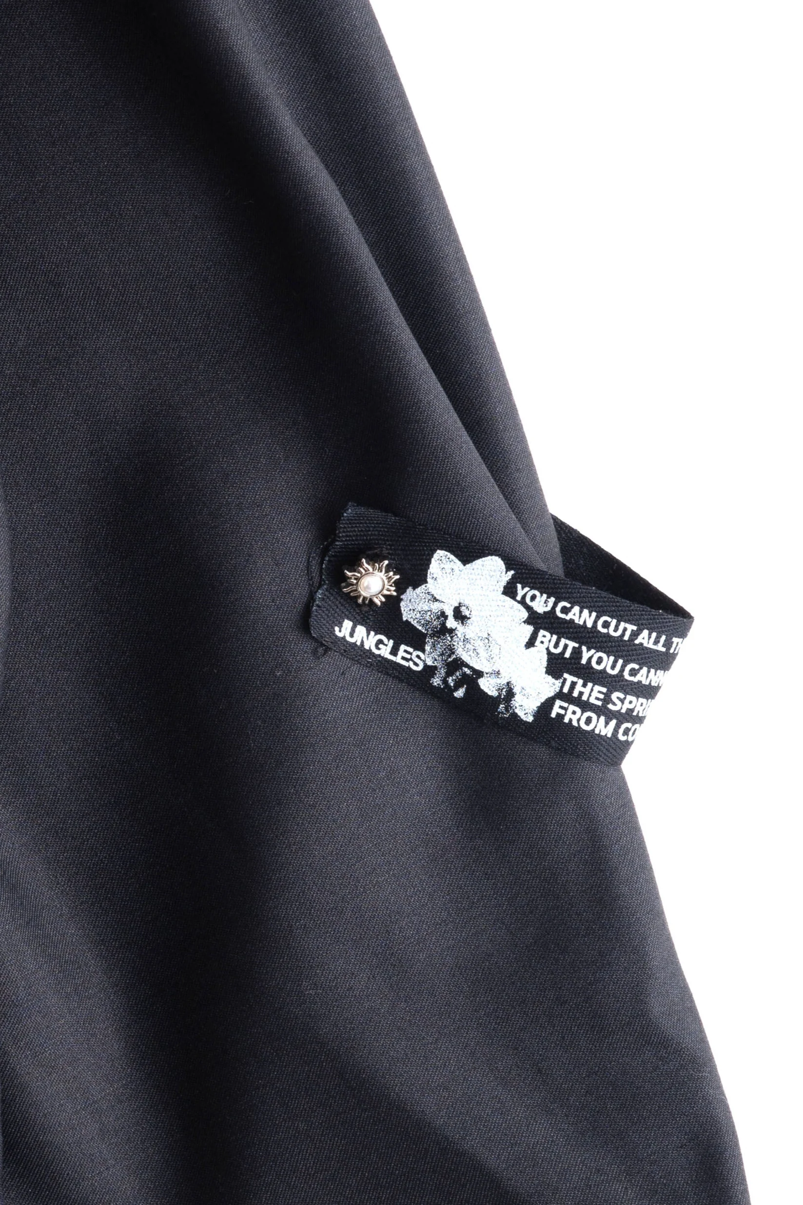 WASP GOLF JACKET - Image 9
